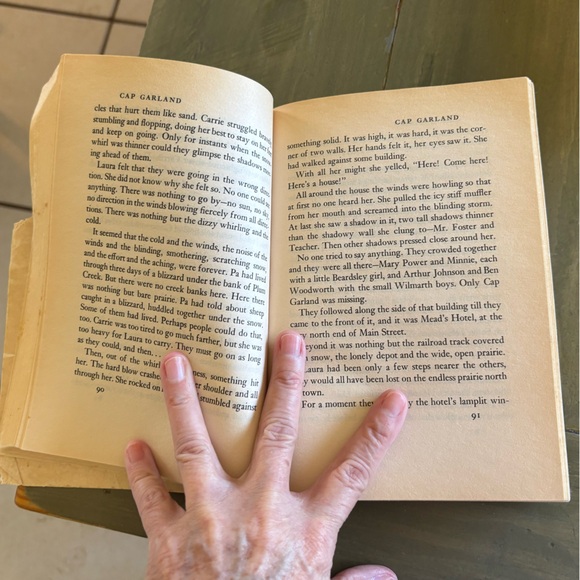 3 discarded library hardback/paperback Laura Ingalls Wilder 1953,1961 books - Picture 11 of 12